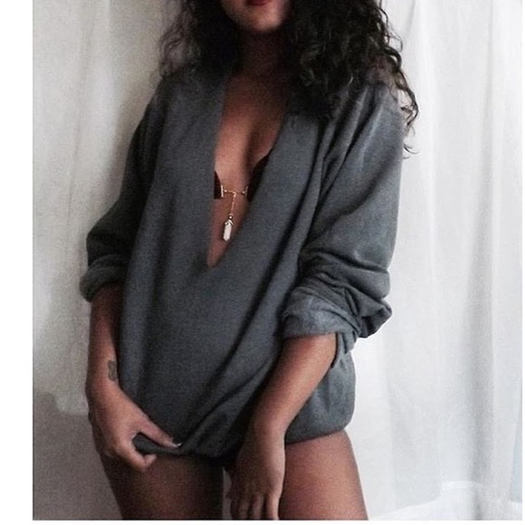 Sweaters - Low Cut Grey Sweater